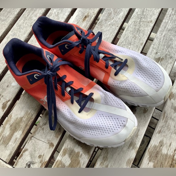 On Running Cloudflow Rust Eclipse running shoes Men’s size 9.5